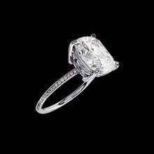 Afbeelding in Gallery-weergave laden, 2,51 ct. Fonkelende Kussen Diamanten Ring Solitaire Met Accenten - harrychadent.nl
