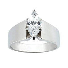 Afbeelding in Gallery-weergave laden, 2.5 Karaat Markiezin Diamanten Ring
