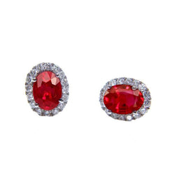 2.50 ct rood ovaal geslepen robijn en diamanten oorknopjes in wit goud 14k