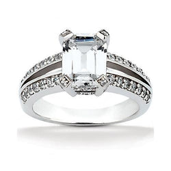 2.60 Karaat Grote Natuurlijke uit de aarde gewonnen Diamanten Solitaire met Accenten Verlovingsring