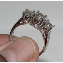Afbeelding in Gallery-weergave laden, 2.75 karaat diamanten verlovingsring wit goud vrouwen sieraden - harrychadent.nl
