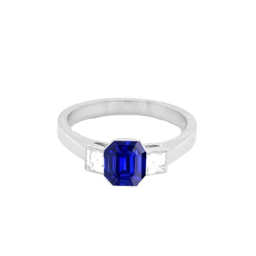 3 Stenen Ring Smaragd Blauwe Saffier & Prinses Diamanten 1,50 Karaat