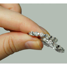 Afbeelding in Gallery-weergave laden, 3 karaat diamanten Huggy Hoop Earring wit goud vrouwen sieraden - harrychadent.nl
