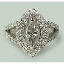 Afbeelding in Gallery-weergave laden, 3 karaat dubbele Halo Marquise diamanten verlovingsring gespleten schacht - harrychadent.nl

