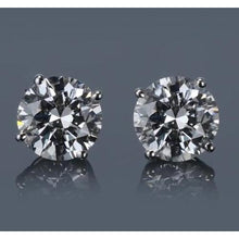 Afbeelding in Gallery-weergave laden, 3 karaat ronde diamanten oorknopjes - harrychadent.nl
