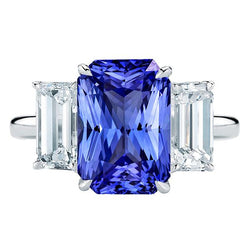 3 steen blauwe saffier ring smaragd geslepen diamanten prong set 5,50 karaat