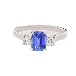 3 steen blauwe saffier smaragd en ronde diamanten ring 2,50 karaat