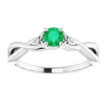 Afbeelding in Gallery-weergave laden, 3 stenen diamanten ring 0,54 karaat groene smaragd twist dames sieraden - harrychadent.nl
