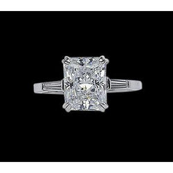 3.11 Ct. Radiant Midden uit de aarde gewonnen Diamanten Drie Stenen Jubileumring