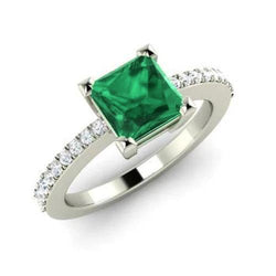 3.65 ct groene smaragd met diamanten ring wit goud 14k