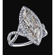 Afbeelding in Gallery-weergave laden, 3.91 Carat Marquise diamanten pave fancy Solitaire Ring met accenten - harrychadent.nl
