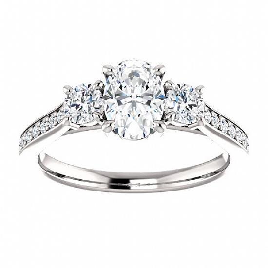 3 Karaat Ovale En Ronde Echt Diamanten Ring Met 3 Stenen En Accenten Wit Goud 14K