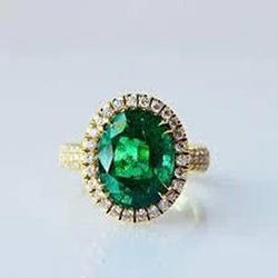 4 ct ovaal geslepen groene smaragd met Halo diamanten ring 14K geel goud