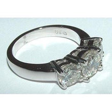 Afbeelding in Gallery-weergave laden, 4 ct. Witgouden diamanten verlovingsring met drie stenen - harrychadent.nl
