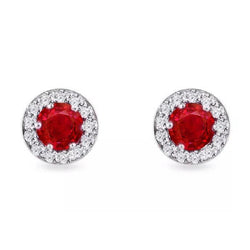 5,50 ct. Ronde Oorknopjes Met Rode Robijn En Diamanten Wit Goud 14K
