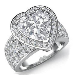 7,50 karaat hart diamanten Halo ring wit goud 14K