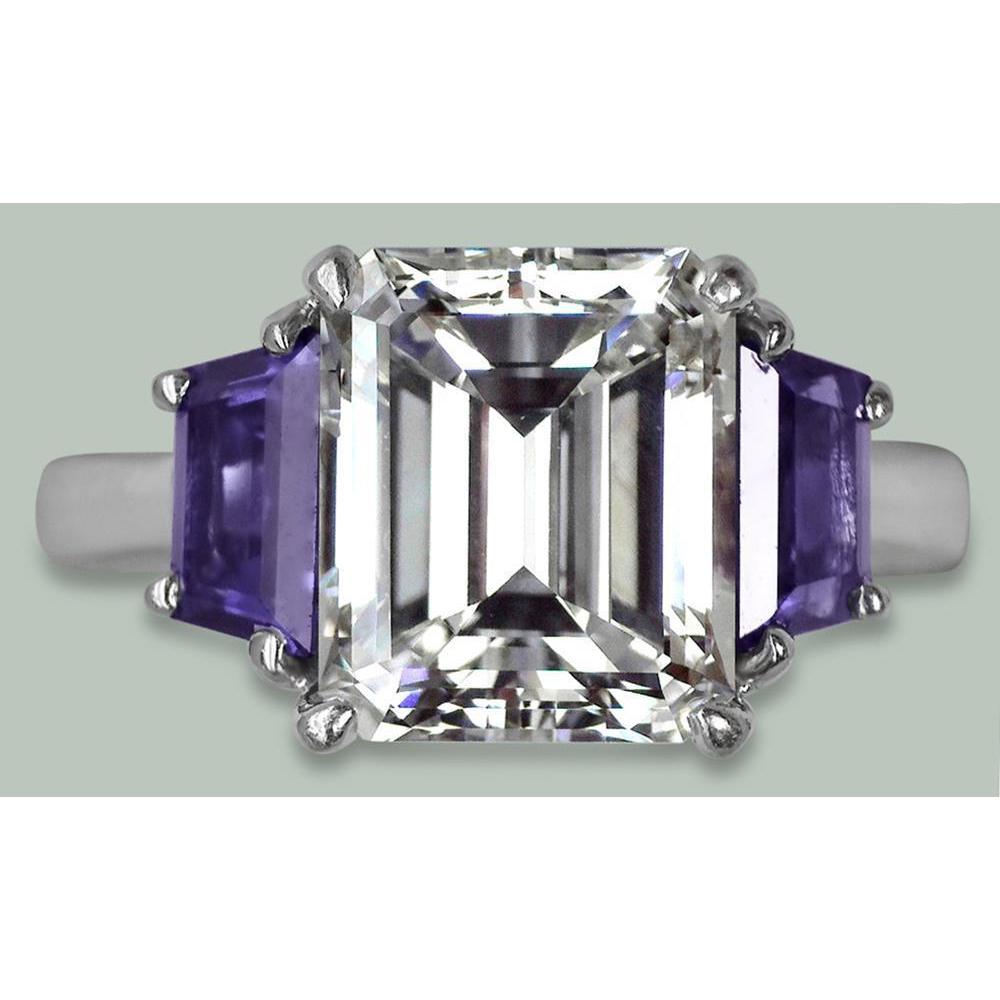 8 Cts Emerald Diamond & Trapezium Ceylon Sapphire 3 Stone Ring Goud - harrychadent.nl