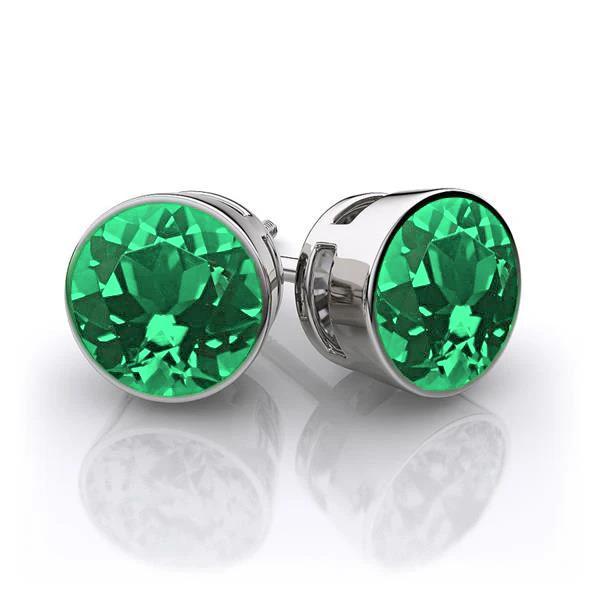 8 ct bezel set groene smaragd oorbellen 14k wit goud - harrychadent.nl