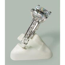 Afbeelding in Gallery-weergave laden, Asscher geslepen diamanten verlovingsring 3.28 karaat witgoud 14K - harrychadent.nl
