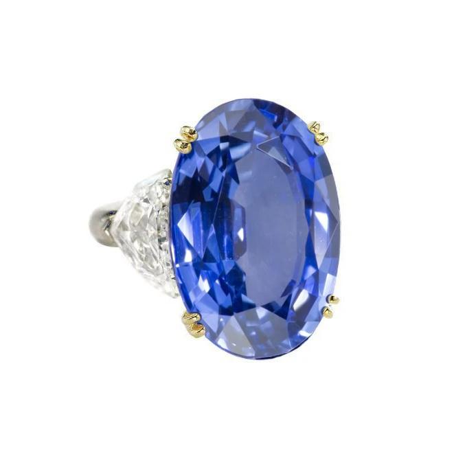 Ceylon Sapphire Ovaal En Triljoen Diamanten Ring 3-Stone - harrychadent.nl