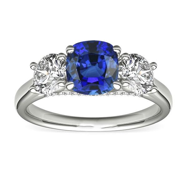 Dames 3 stenen ringkussen blauwe saffier en ronde diamanten 2,50 karaat - harrychadent.nl
