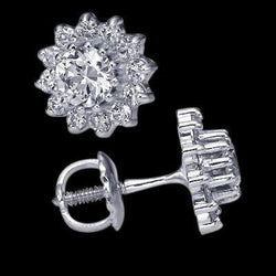 Diamanten oorknopjes 3,70 Cts. Schroef Oorbel Halo