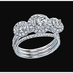 Diamanten ring met drie stenen 3,50 ct. Mooie witgouden ring