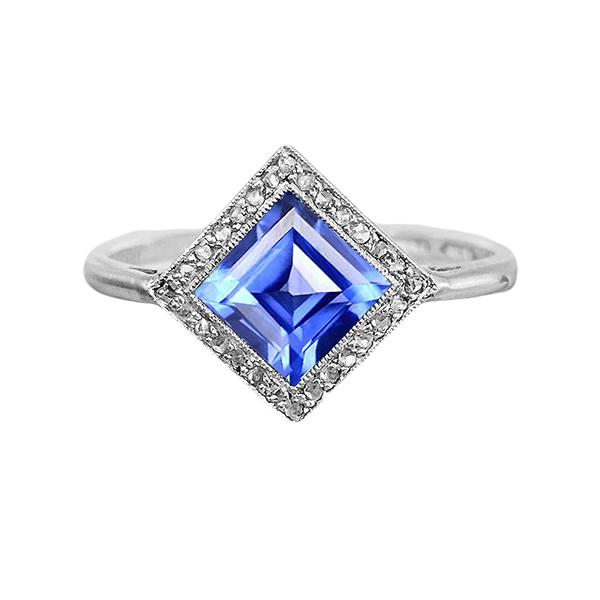 Diamond Halo Princess Blue Sapphire Ring 3 karaats gouden piramidestijl - harrychadent.nl