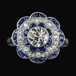 Halo Old Cut Diamond & Blue Sapphires Ring Flower Style 4,50 karaat