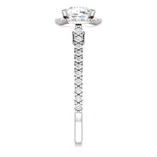 Afbeelding in Gallery-weergave laden, Halo kussen van 1,35 ct en ronde diamanten trouwringband 14K witgoud - harrychadent.nl
