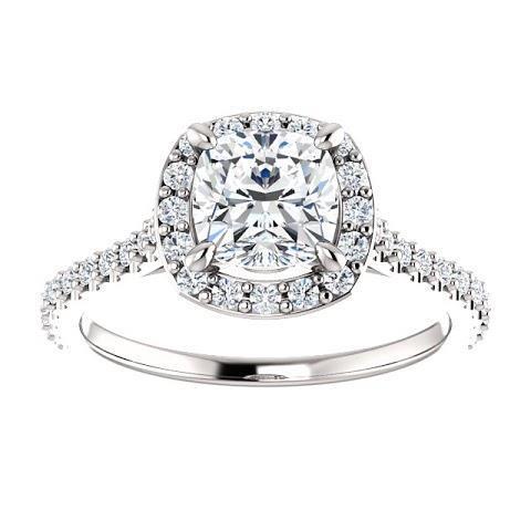 Halo kussen van 1,35 ct en ronde diamanten trouwringband 14K witgoud - harrychadent.nl