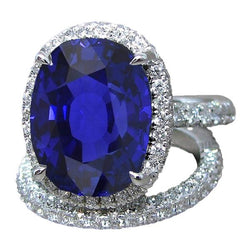 Halo ovale Ceylon saffier trouwring set 7 karaat met diamanten band
