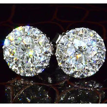 Afbeelding in Gallery-weergave laden, Halo-stijl ronde diamanten oorknopjes 3,50 karaat witgoud 14K - harrychadent.nl
