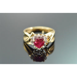 Hartvormige rode robijn diamanten ring 2,15 karaat geel goud 14K