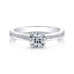 Kussen en rond geslepen 2 ct diamanten jubileumring met accenten
