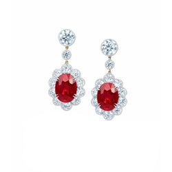 Lady Dangle Oorbellen 8,10 karaat robijn en diamanten goud 14K