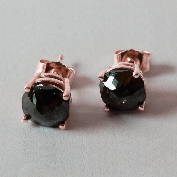 Oorknopjes 7 karaats kussen zwarte diamanten rosé goud 14K afwerking - harrychadent.nl