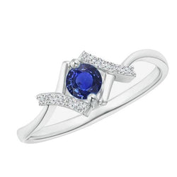 Ronde diamanten saffierring 1,50 karaat gedraaide X-stijl schacht goud 14K