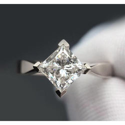 Solitaire Diamond Ring Kite Setting Princess Cut 2 karaat witgoud