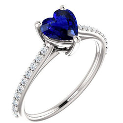 Solitaire Heart Ceylon Sapphire Ring & Pave Set diamanten 2,50 karaat