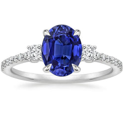 Solitaire Ring met blauwe saffier en ronde diamanten accenten 3,50 karaat
