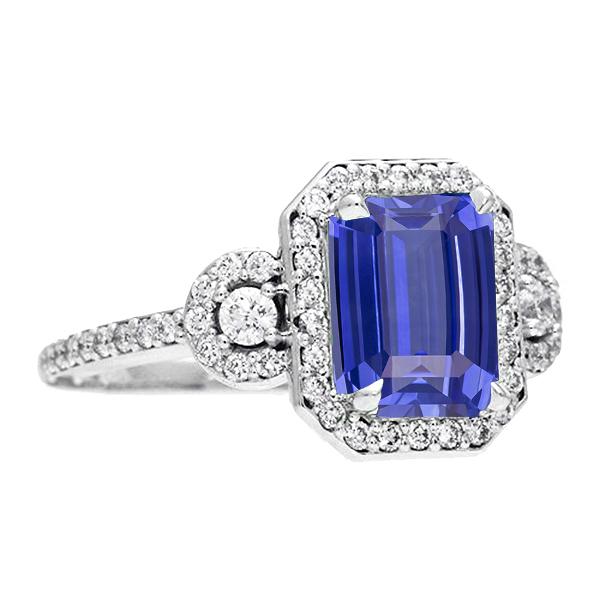 Srilanka Sapphire Halo Emerald Cut Ring 4,50 karaat 3 stenen stijl - harrychadent.nl