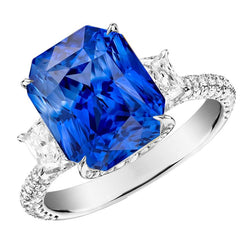 Schitterende uit de a aarde gewonnen diamanten en Ceylonsaffier ring 7.50 karaat met 3 stenen in pootzetting
