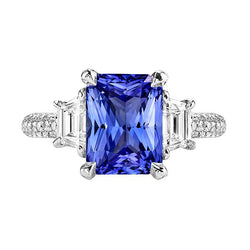 Trapeziumvormige diamanten saffierring met accenten gouden pave-set 4,50 karaat