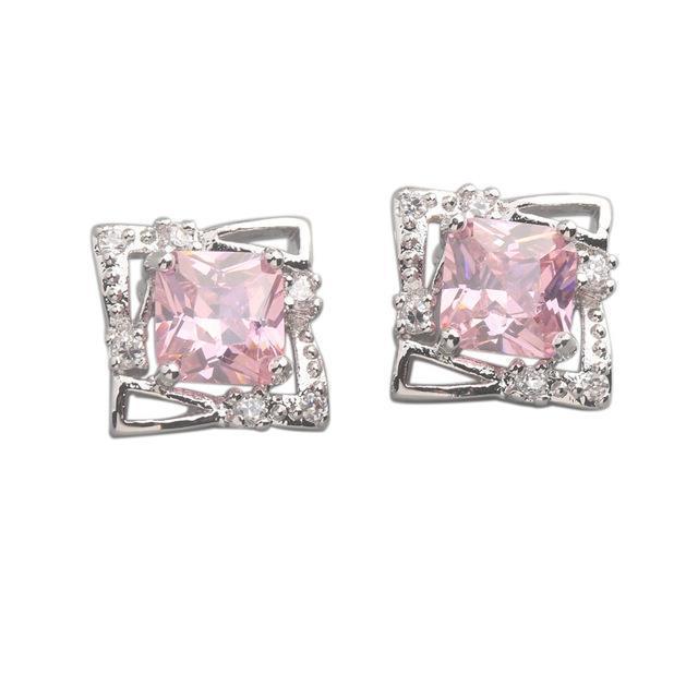 Witgouden kussen Kunziet met diamanten 11,60 ct. Oorknopjes - harrychadent.nl
