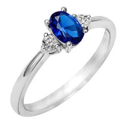 Witte ovale Ceylon blauwe saffier diamanten ring van 4,50 karaat